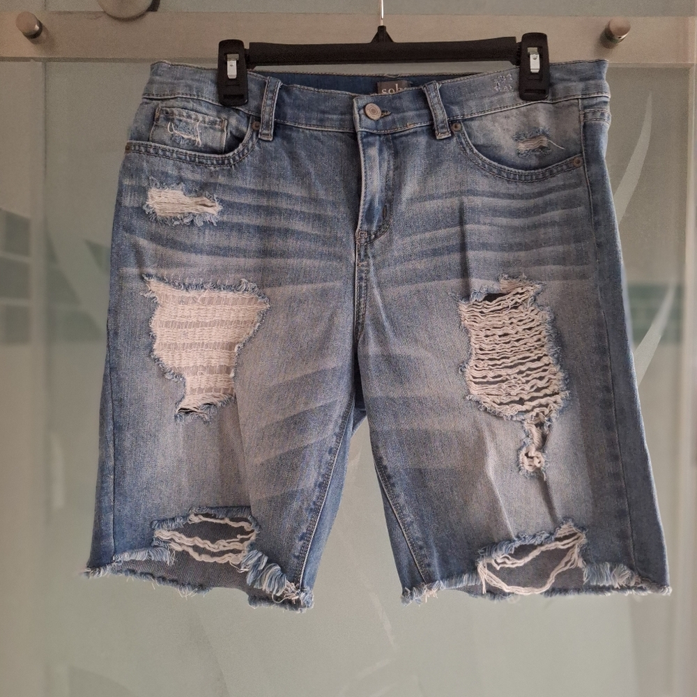 Distressed Light Blue Denim Bermuda Shorts - Women